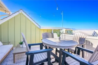 Photo #2: OC23108287 Listing