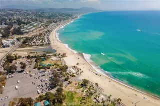 Photo #3: OC23108406 Listing 