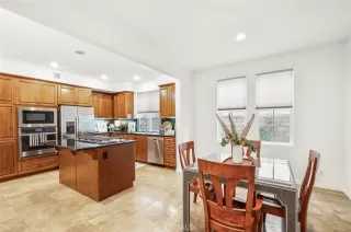 Photo #2: OC23108413 Listing 