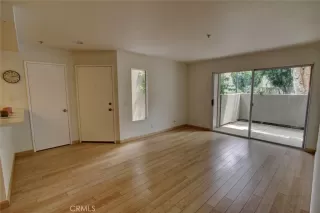 Photo #5: OC23108645 Listing 