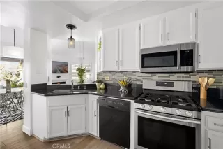 Photo #1: OC23108664 Listing