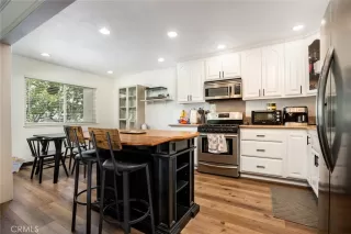 Photo #3: OC23108704 Listing