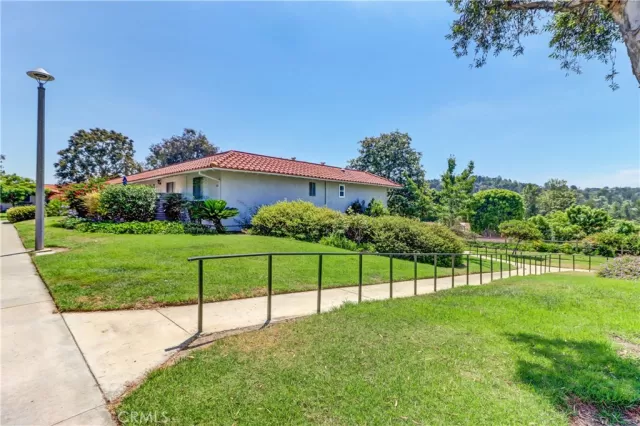 MLS: OC23108837 Condo For Sale