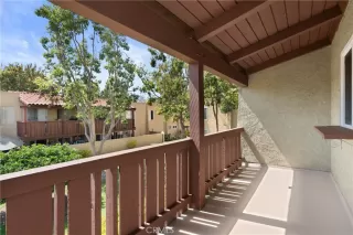 Photo #6: OC23109318 Listing