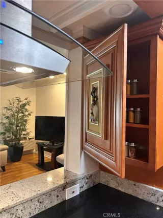 Photo #6: OC23109322 Listing