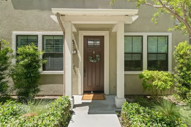 MLS: OC23110036 Condo For Sale