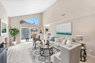 Photo #3: OC23110466 Listing