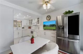 Photo #3: OC23110540 Listing