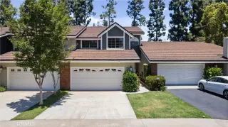 Photo #2: OC23110682 Listing