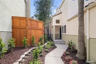 Photo #6: OC23110755 Listing 