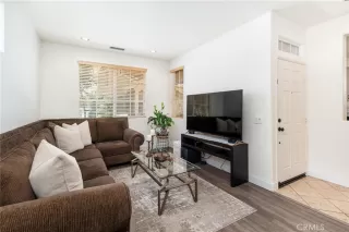 Photo #3: OC23110815 Listing 