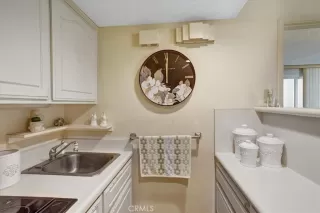 Photo #6: OC23111466 Listing