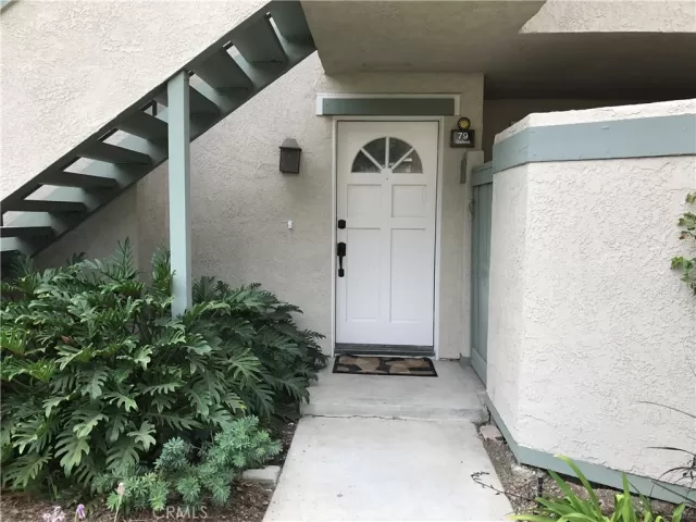 MLS: OC23111828 Condo For Sale