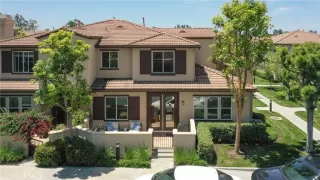 Photo #1: OC23111878 Listing 