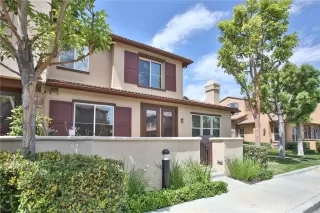 Photo #5: OC23111878 Listing 