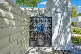 Photo #2: OC23111926 Listing