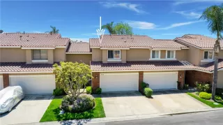 Photo #1: OC23112040 Listing