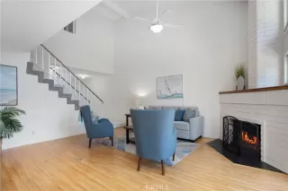 Photo #5: OC23112040 Listing