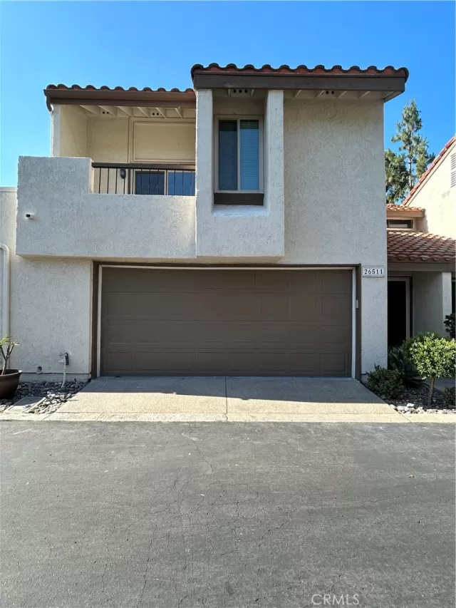 MLS: OC23112152 Condo For Sale