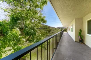 Photo #5: OC23112205 Listing