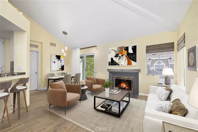 MLS: OC23112563 Condo For Sale