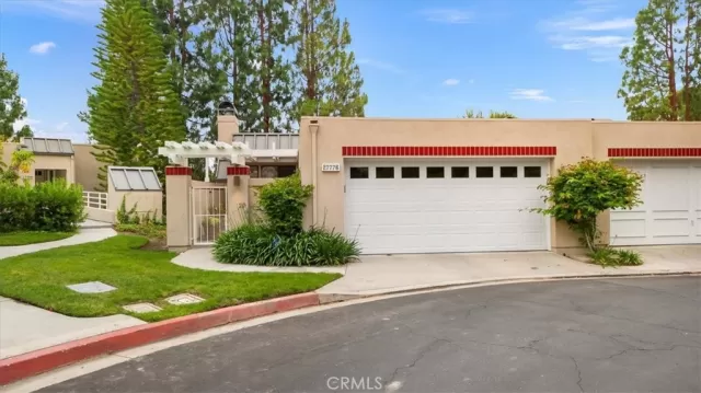 MLS: OC23113020 Condo For Sale