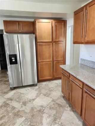 Photo #6: OC23113124 Listing 