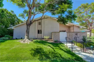 Photo #2: OC23113486 Listing