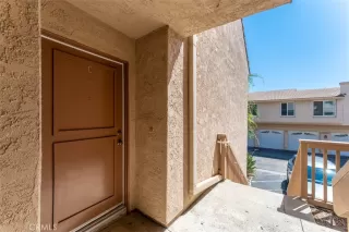 Photo #1: OC23113699 Listing