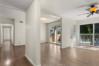 Photo #3: OC23113699 Listing