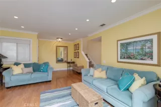 Photo #6: OC23113876 Listing 