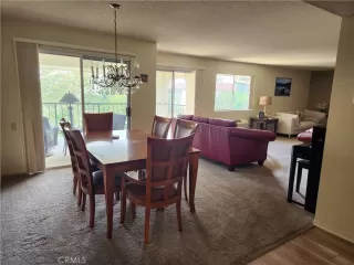 Photo #4: OC23114311 Listing