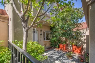 Photo #5: OC23114520 Listing