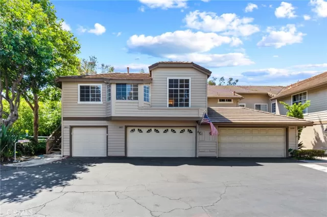 MLS: OC23114701 Condo For Sale