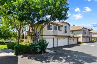 Photo #1: OC23114701 Listing