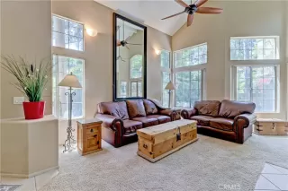 Photo #2: OC23114751 Listing 