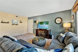 Photo #3: OC23114825 Listing 