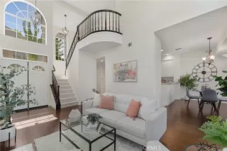 Photo #1: OC23114970 Listing 