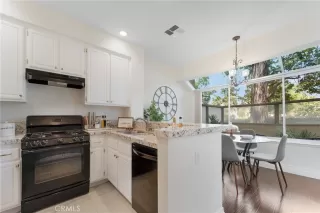 Photo #6: OC23114970 Listing 