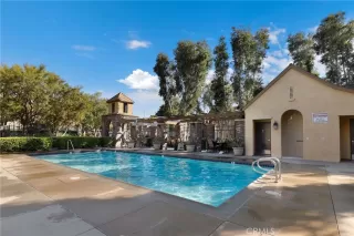 Photo #5: OC23115215 Listing