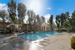 Photo #6: OC23115215 Listing