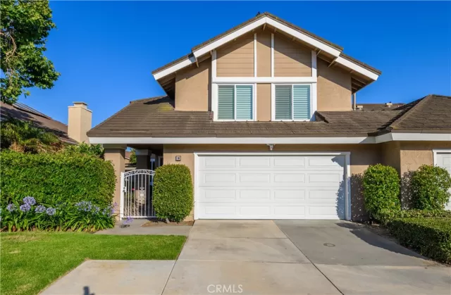 MLS: OC23115332 Condo For Sale