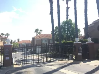 Photo #2: OC23115737 Listing 