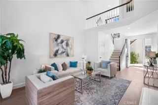 Photo #3: OC23115914 Listing