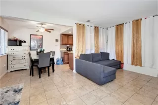 Photo #2: OC23115947 Listing 