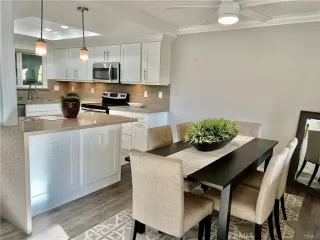 Photo #2: OC23116062 Listing