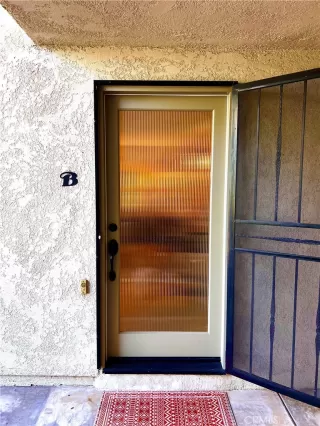 Photo #1: OC23116624 Listing