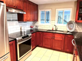 Photo #6: OC23116624 Listing