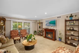 Photo #6: OC23116757 Listing