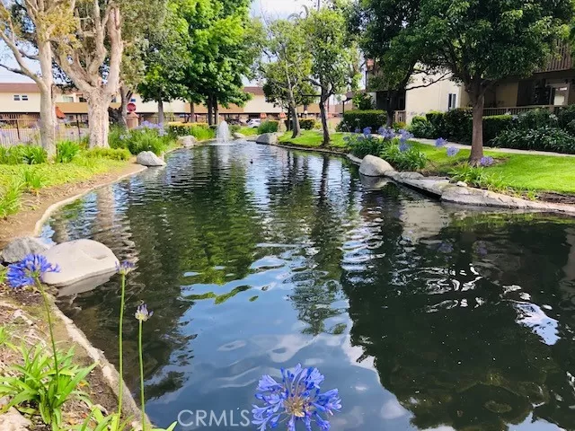 MLS: OC23117146 Condo For Sale